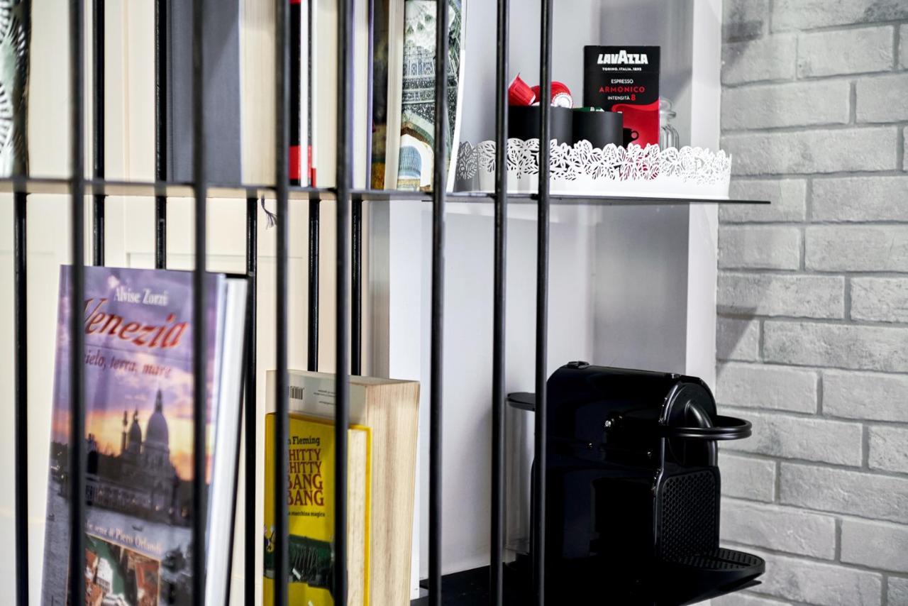 Chiclife Sarona Shenkin - Santa Caterina & Museum Apartment Бергамо Екстериор снимка